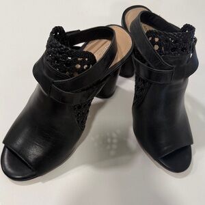 ANTONIO MELANI Black Heeled Boots